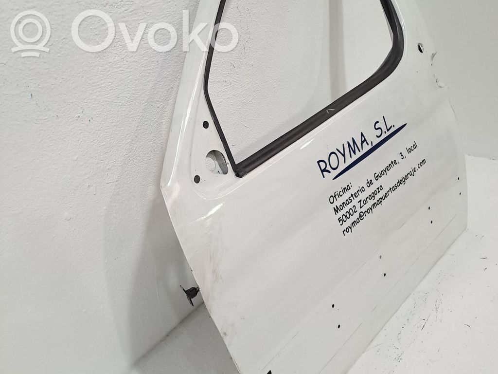 Drzwi przednie   9002T9