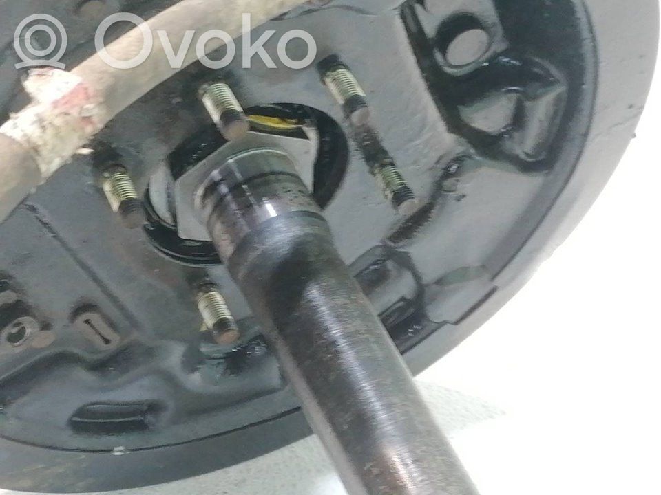 Nissan Patrol Y61 Wał napędowy tylny 