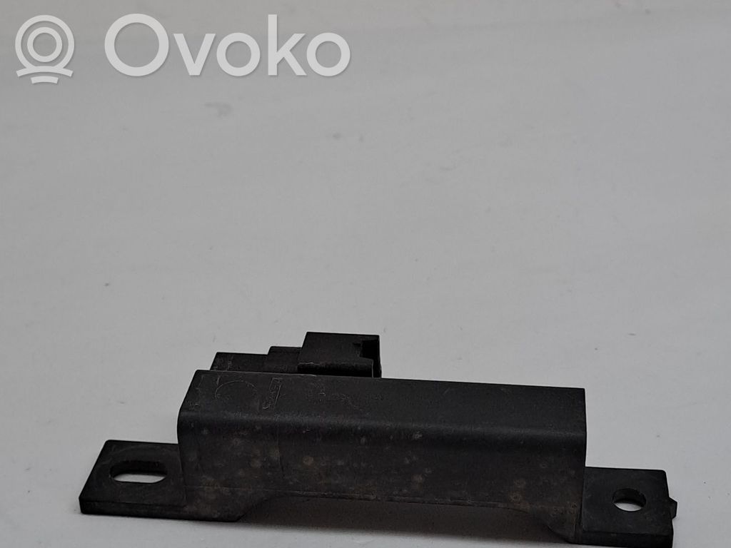 Nissan Juke I F15 Sensor