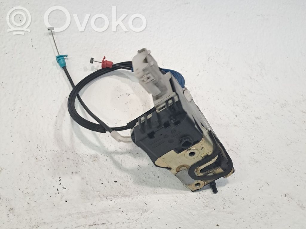 Peugeot 407 Serratura portiera anteriore 