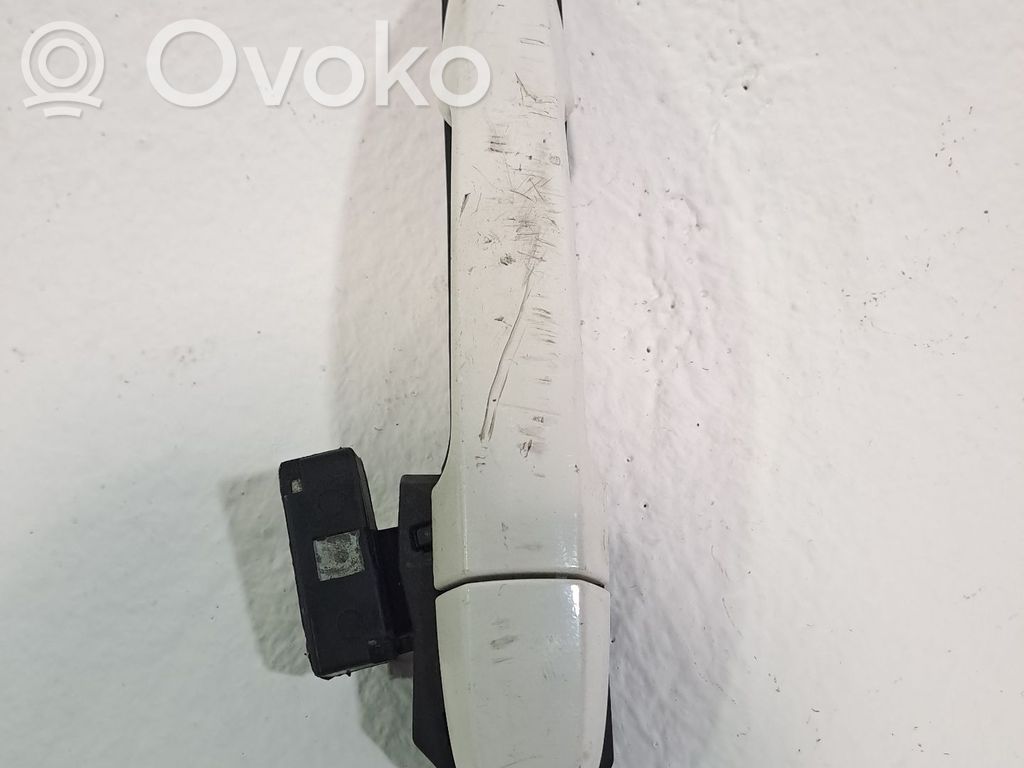 Manecilla externa puerta trasera   6921174020A1