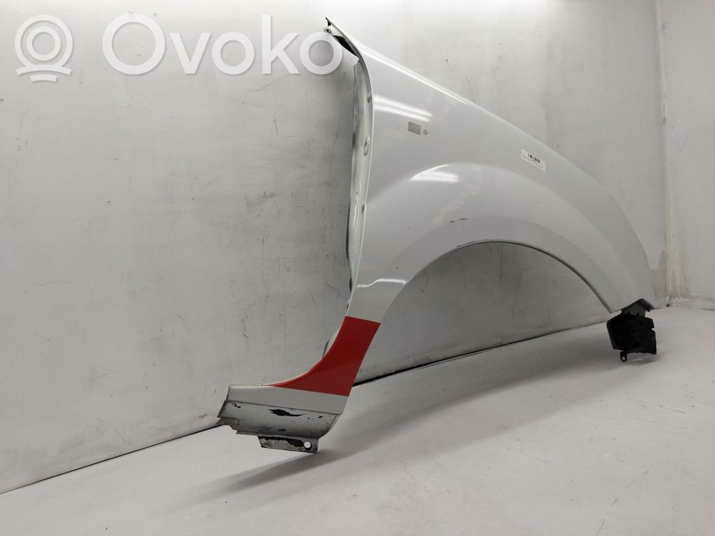 Renault Kangoo II Arche d'aile avant 