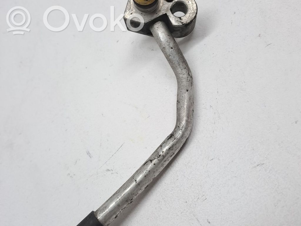 Manguito/racor flexible para A/C   64539151734