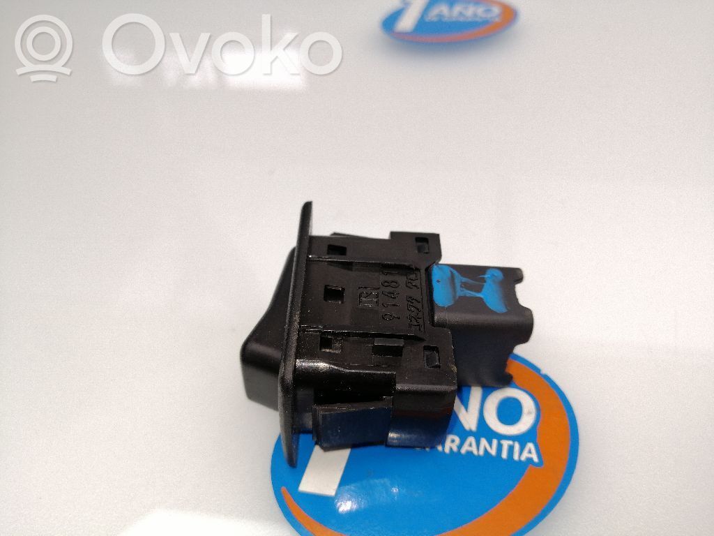 Muut kytkimet/nupit/vaihtimet   GJ6E6642002,GJ6E66420