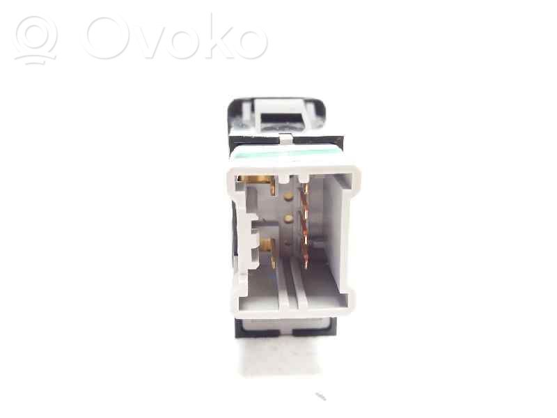 Other switches/knobs/shifts   M26306A