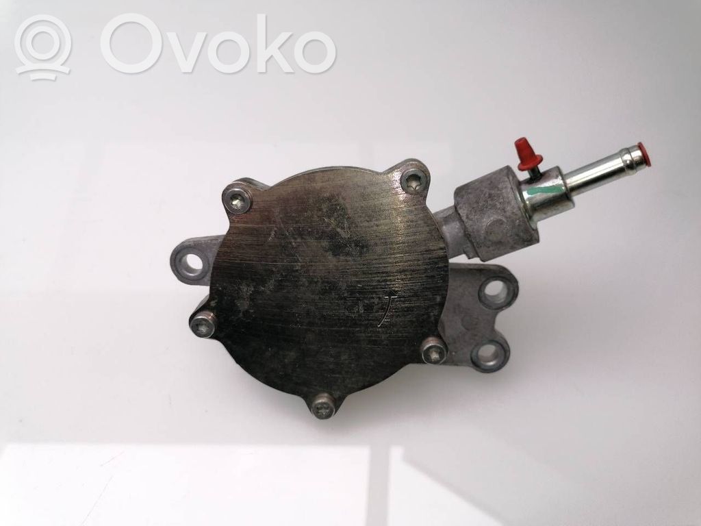 Toyota Auris 150 Pompa a vuoto