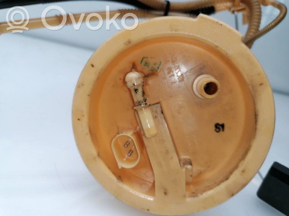 Kraftstoffpumpe im Tank   16117190947