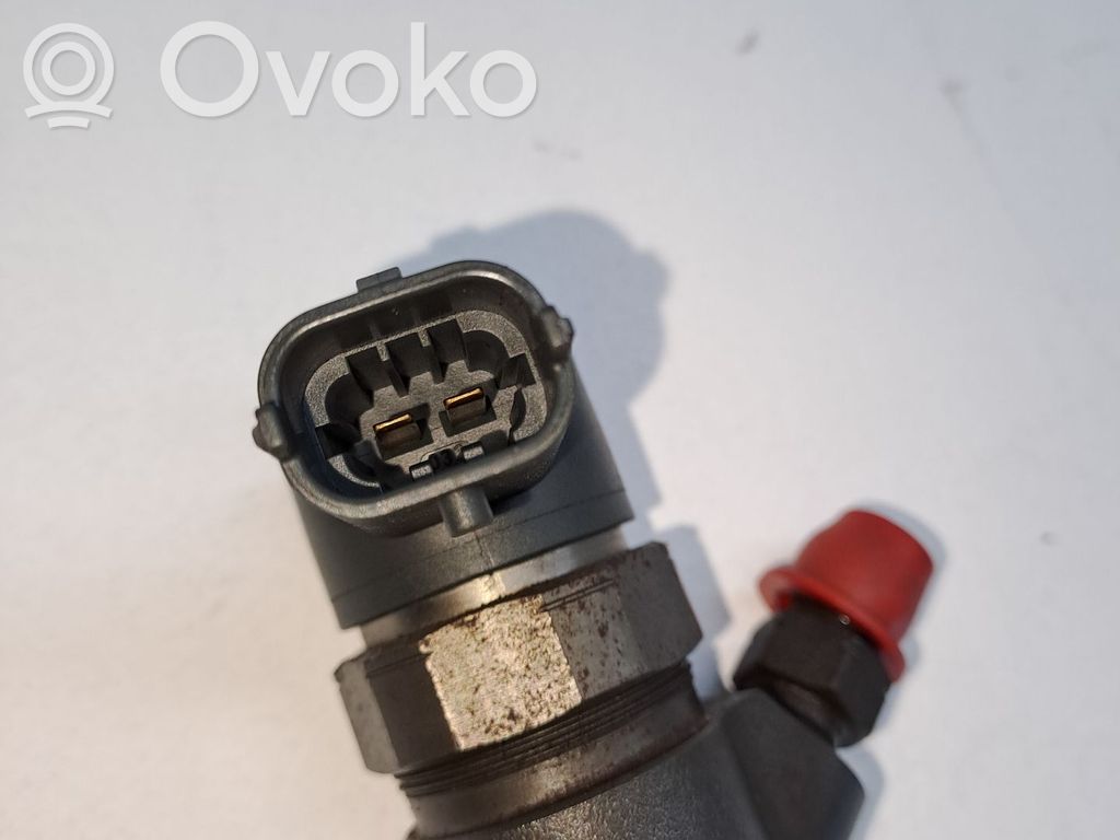 Injektor Einspritzdüse   5821098