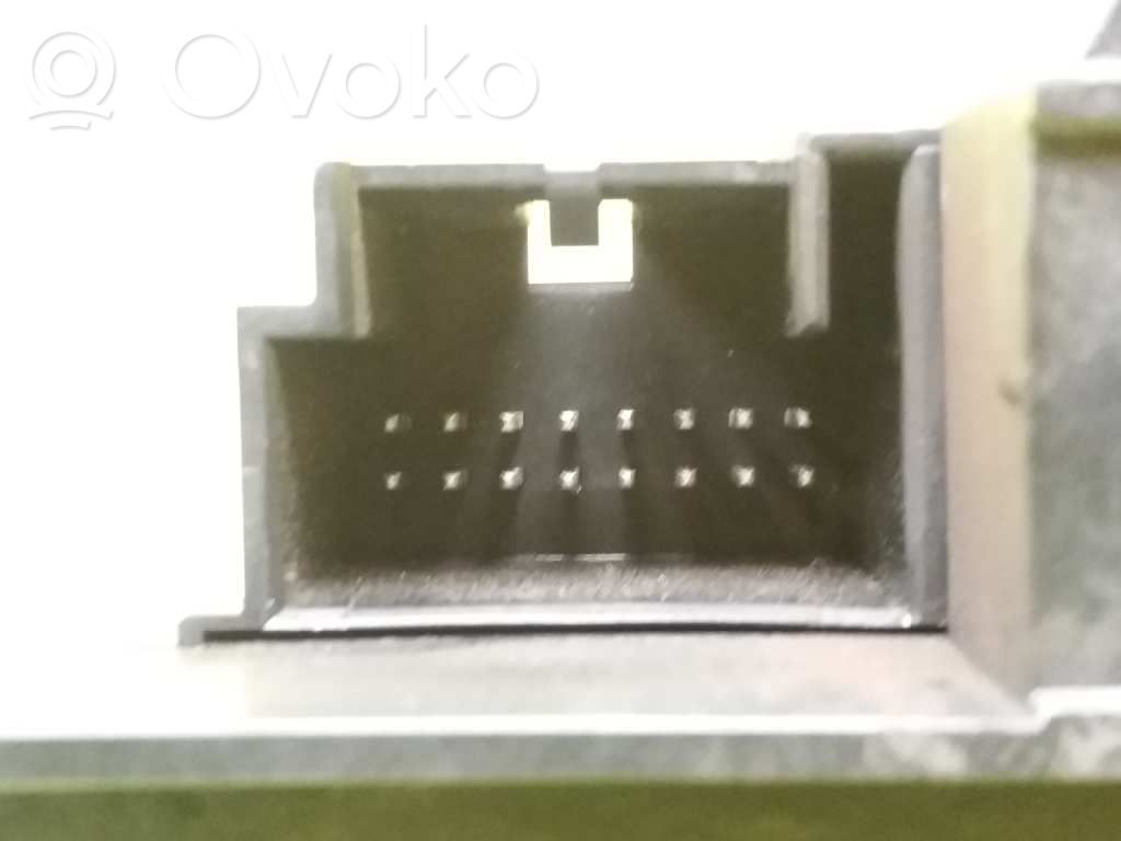 Virtalukko   3C0905843Q,33303301