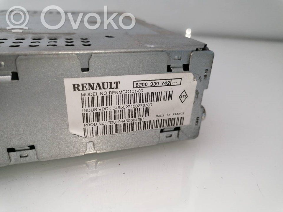 Radio / CD-Player / DVD-Player / Navigation   8200339742