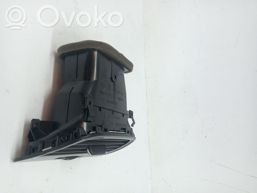 Volkswagen Golf VII Rejilla de ventilación central del panel 