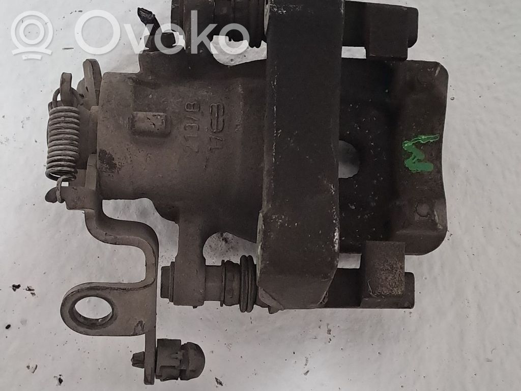 Étrier de frein avant   4400V8