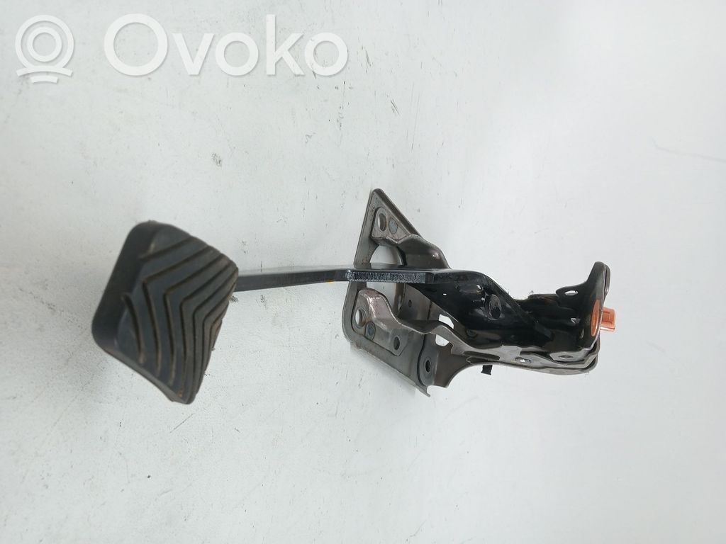 Citroen C4 Aircross Pedal de embrague 