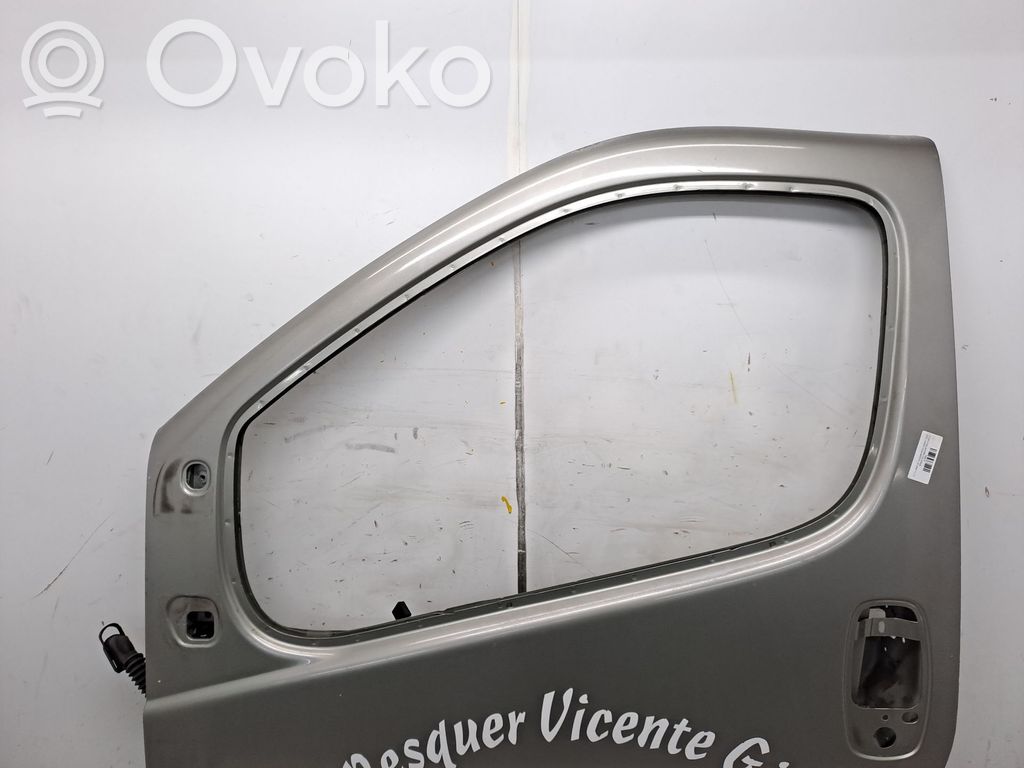 Porte avant   93194149
