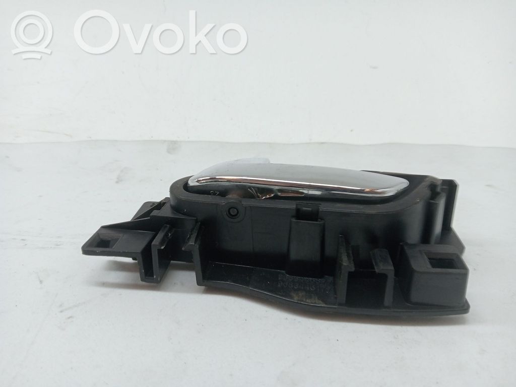 Manecilla interna puerta trasera   9143T1