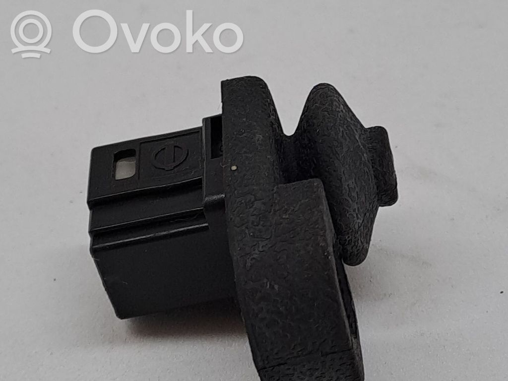 Kitas daviklis   25360KA60A