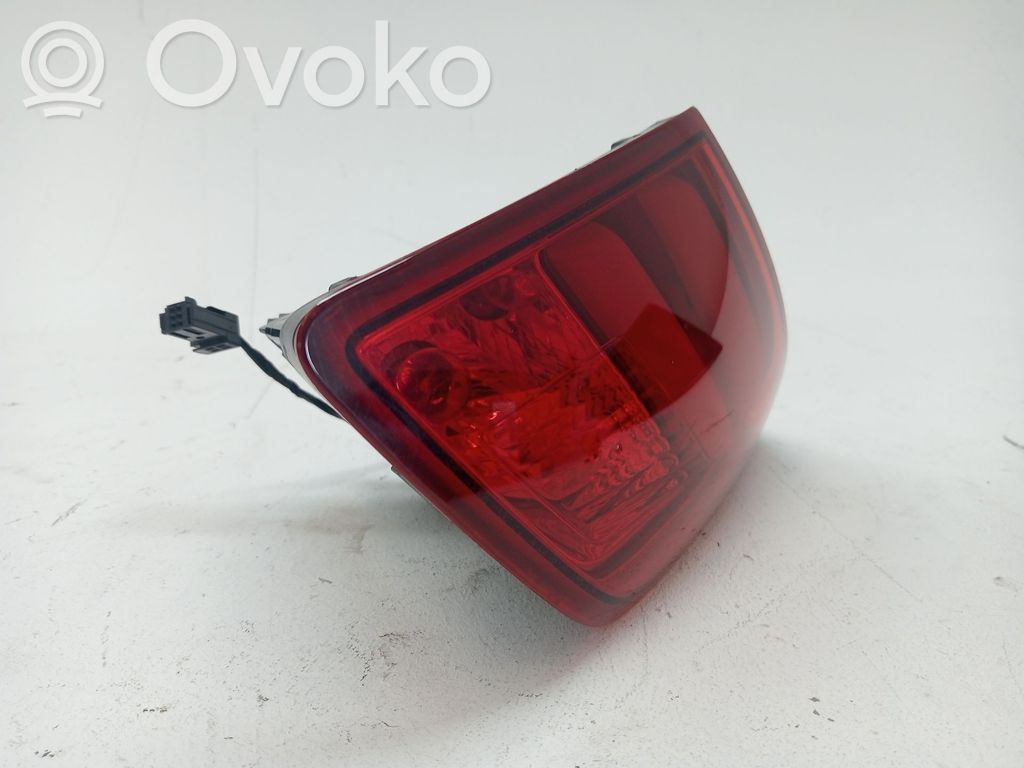 Lámpara de faros/luces traseros   9677818380