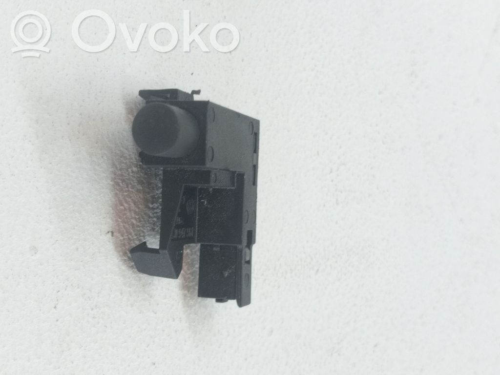 Sensor   1J0947561C