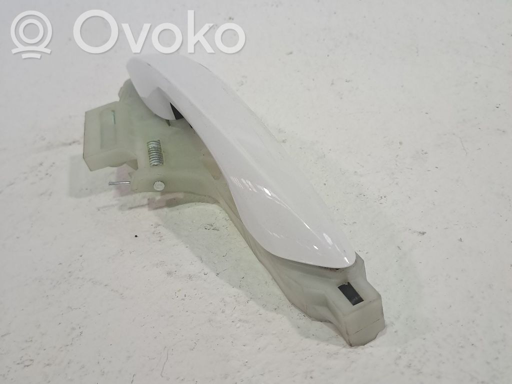 Takaoven ulkokahva   82651Q0010