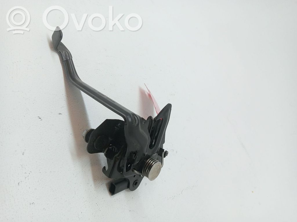 Nissan Micra Tie down hook / loop 