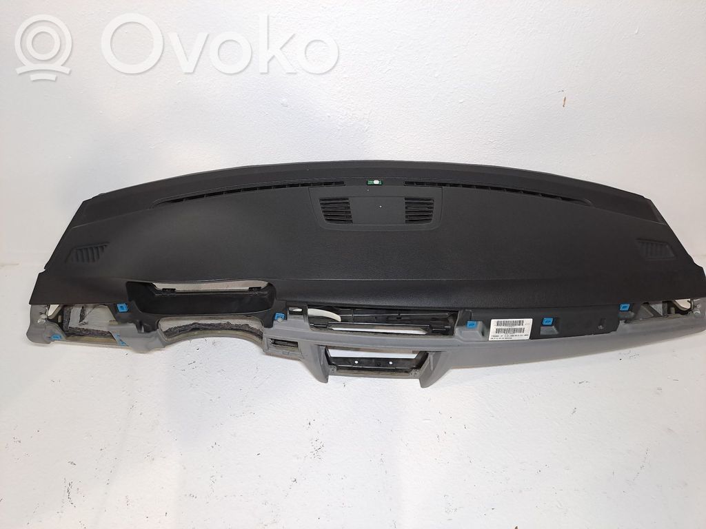Panelė   51457155770,39913824704Y