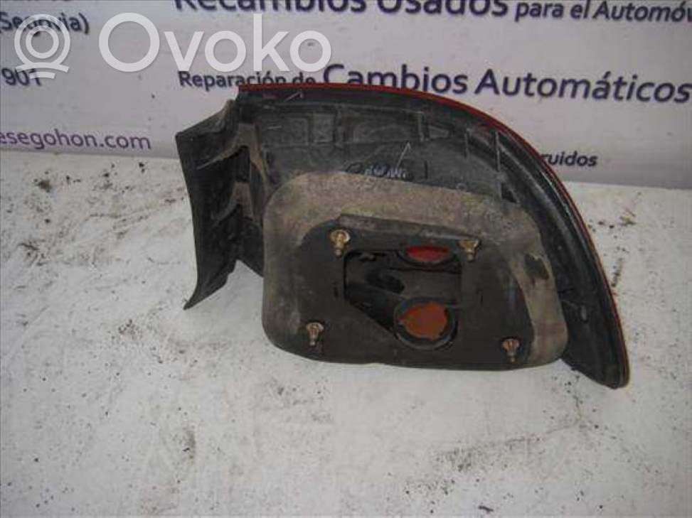 Takavalon polttimo   33551S04G02