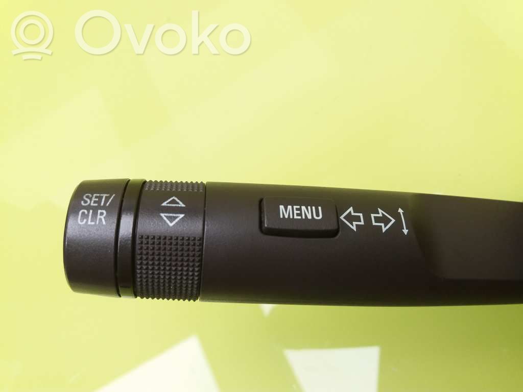 Boutons / interrupteurs volant   13500649,82530210096,13500658
