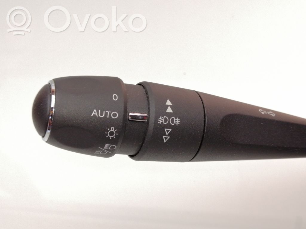 DS Automobiles 5 Boutons / interrupteurs volant