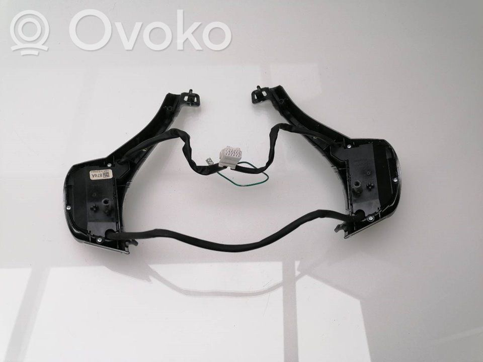 Nissan Qashqai Boutons / interrupteurs volant 