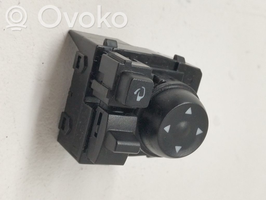 Hyundai i10 Interruptor del espejo lateral 