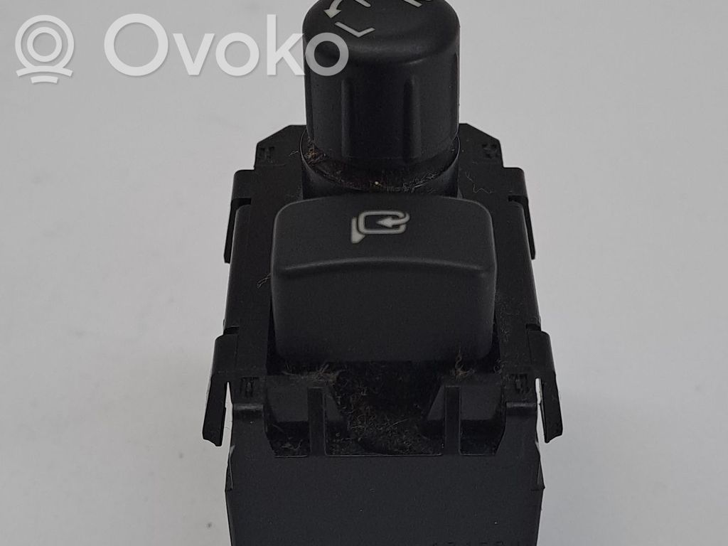 Interruptor del espejo lateral   83061FJ000
