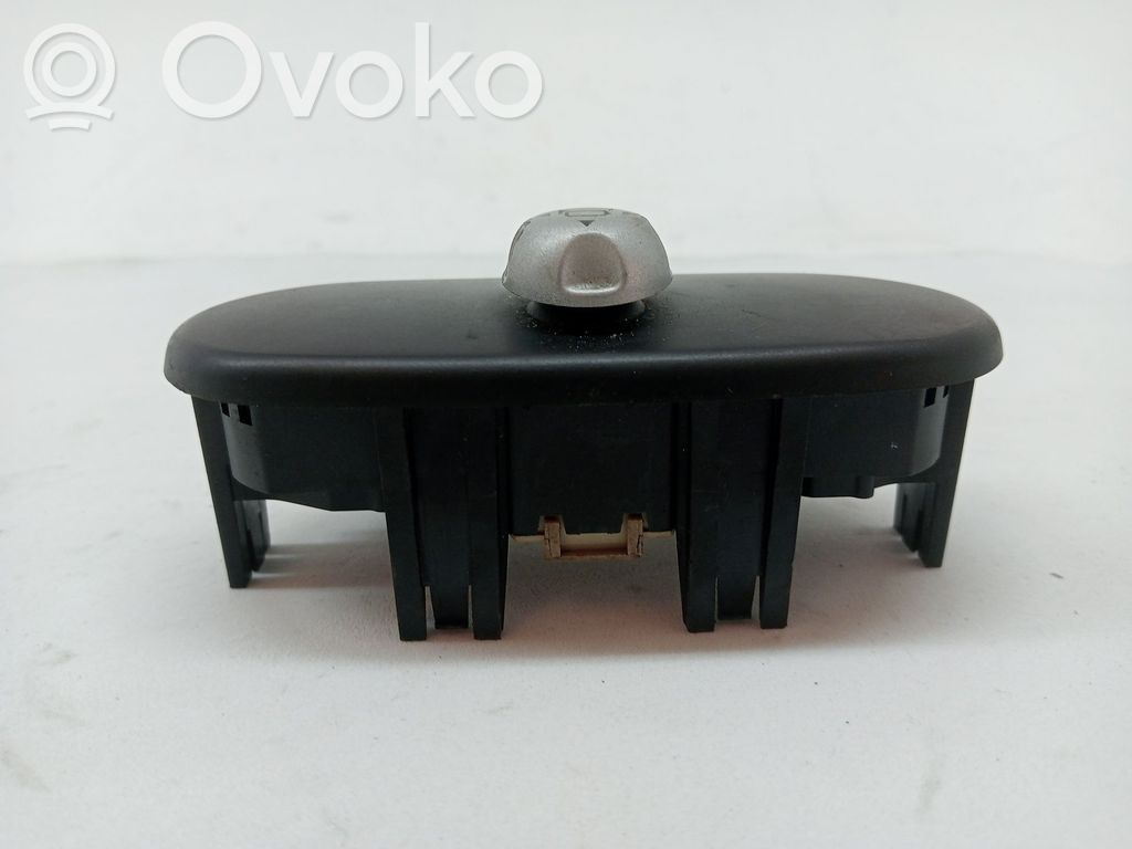 Sivupeilin kytkin   61316924652,61318373