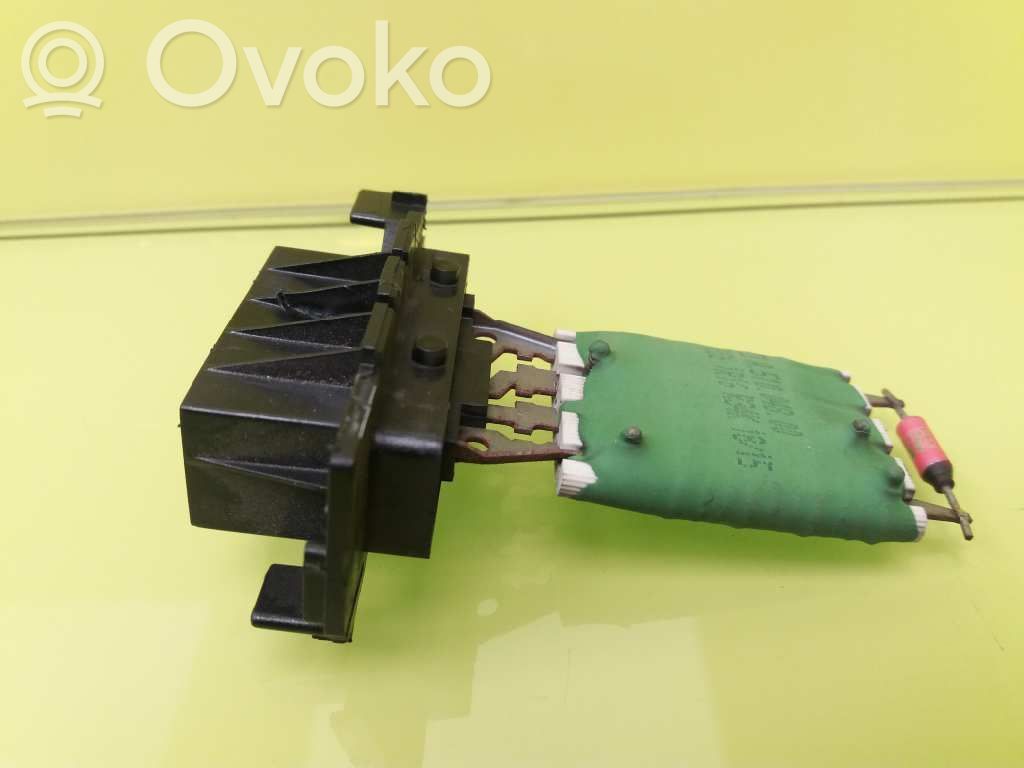 Opel Corsa E Motor aerotermă/rezistor ventilator