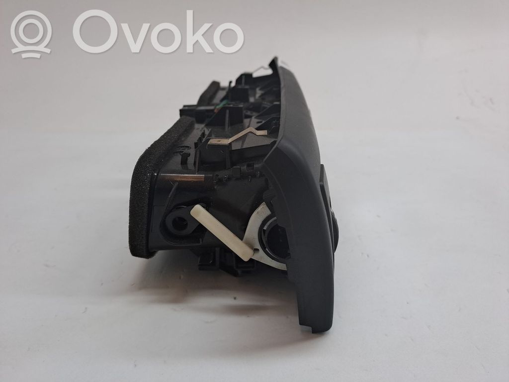 BMW 1 F20 F21 Interruttore luci di emergenza