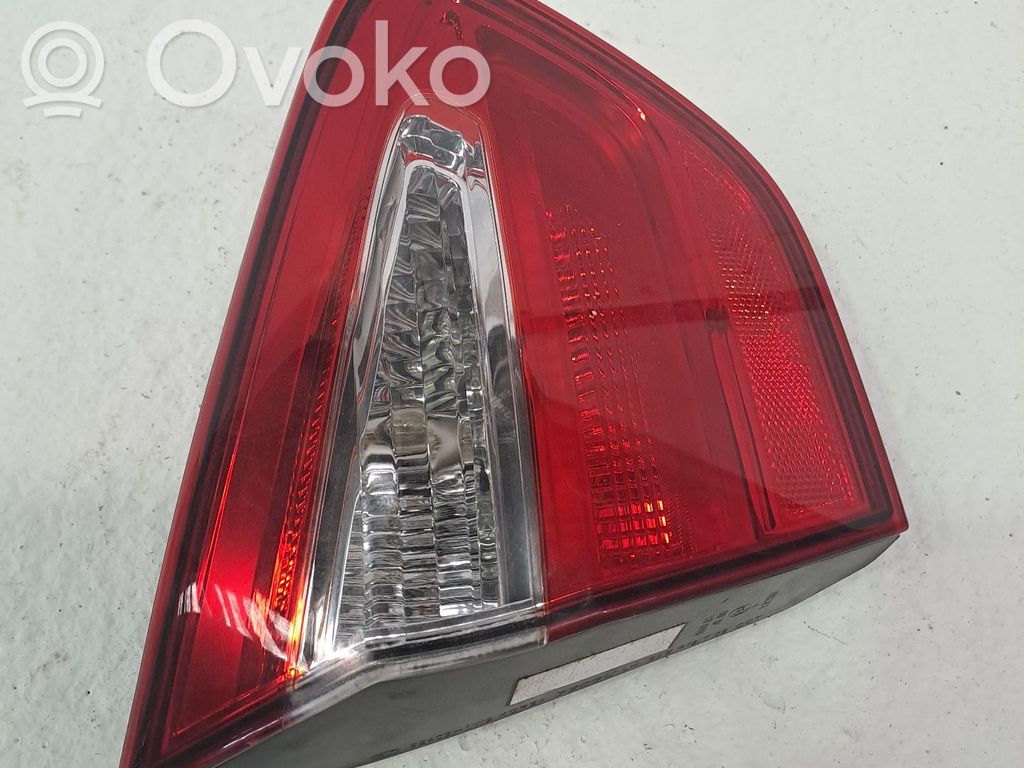 KIA Rio Lámpara de faros/luces traseros 