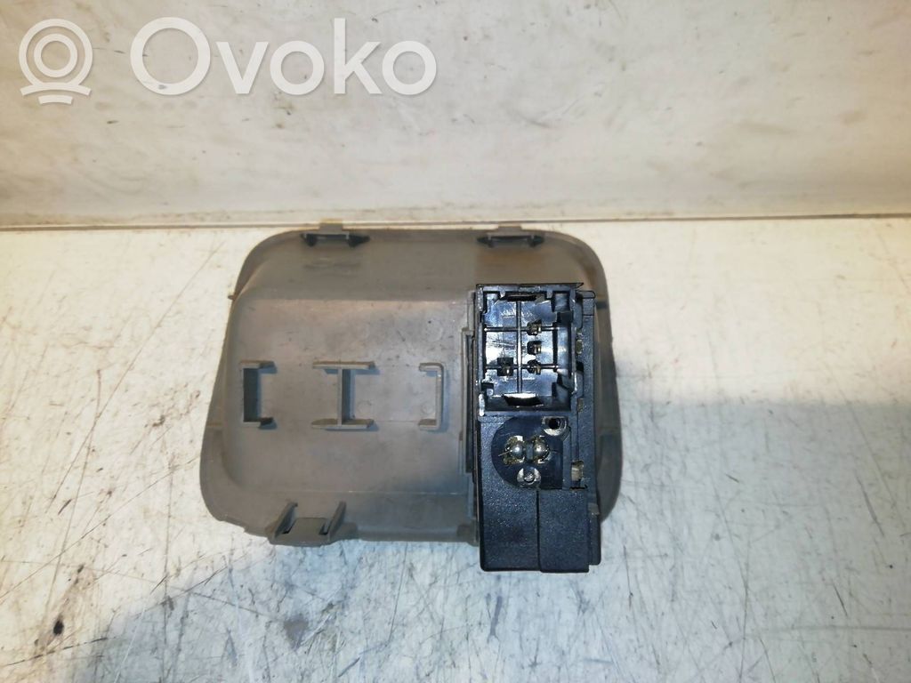 Light switch   8200379685,8200184608,8200379685