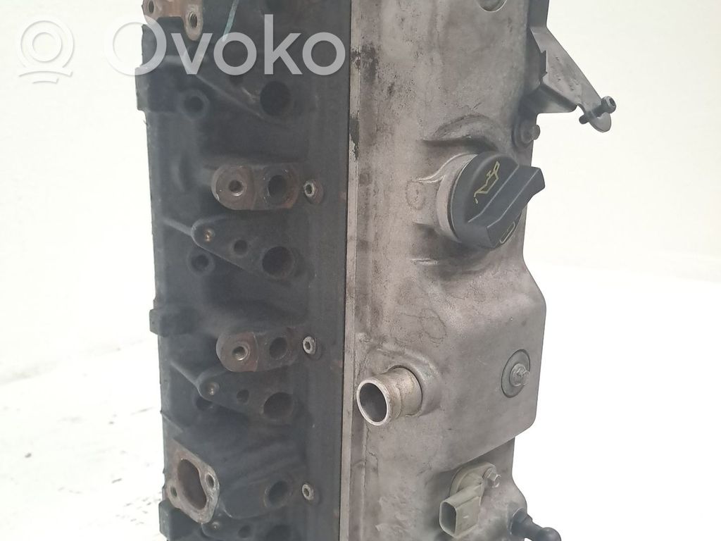 Ford C-MAX I Engine head 
