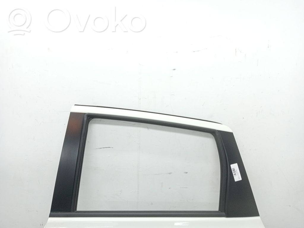Aizmugurējās durvis   H21533VVMA