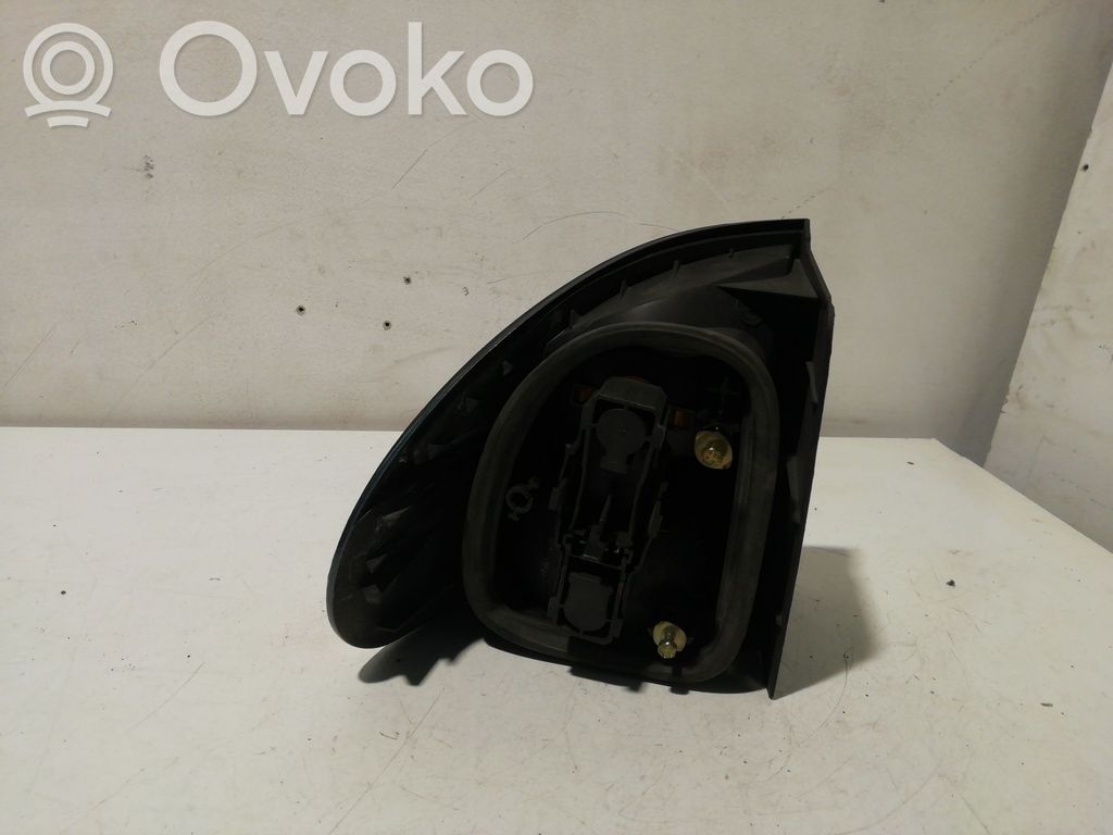 Lámpara de faros/luces traseros   7700820051,7700820051
