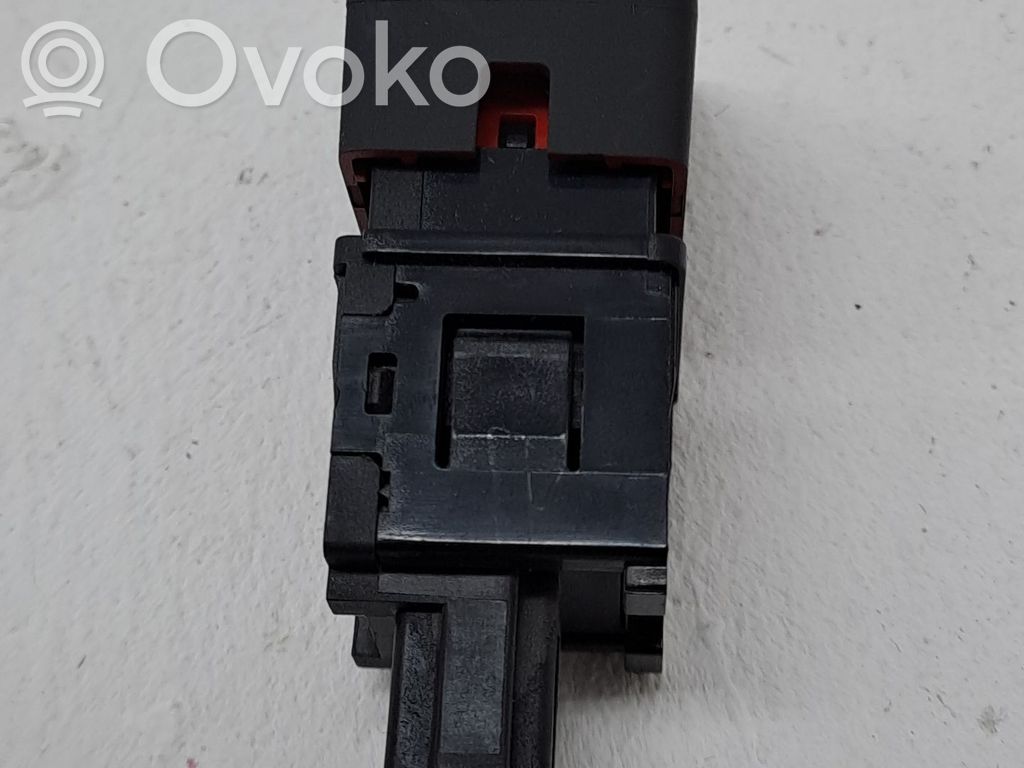 Botón interruptor de luz de peligro   252904BA0A