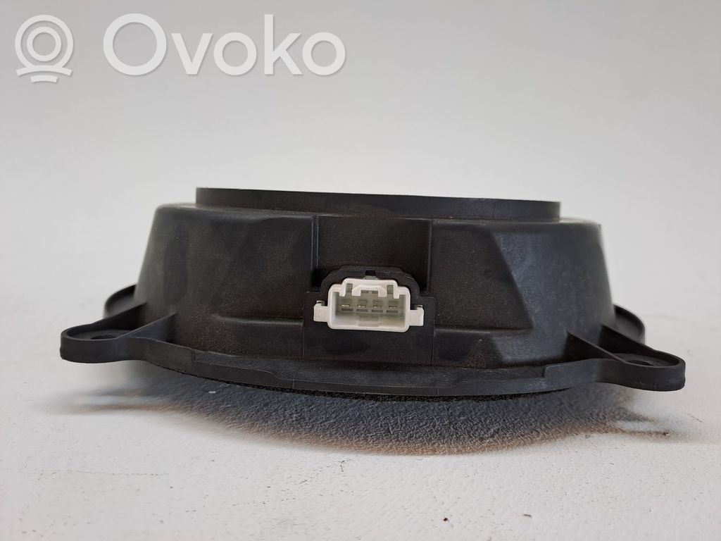 Etuoven kaiutin   KF0166960