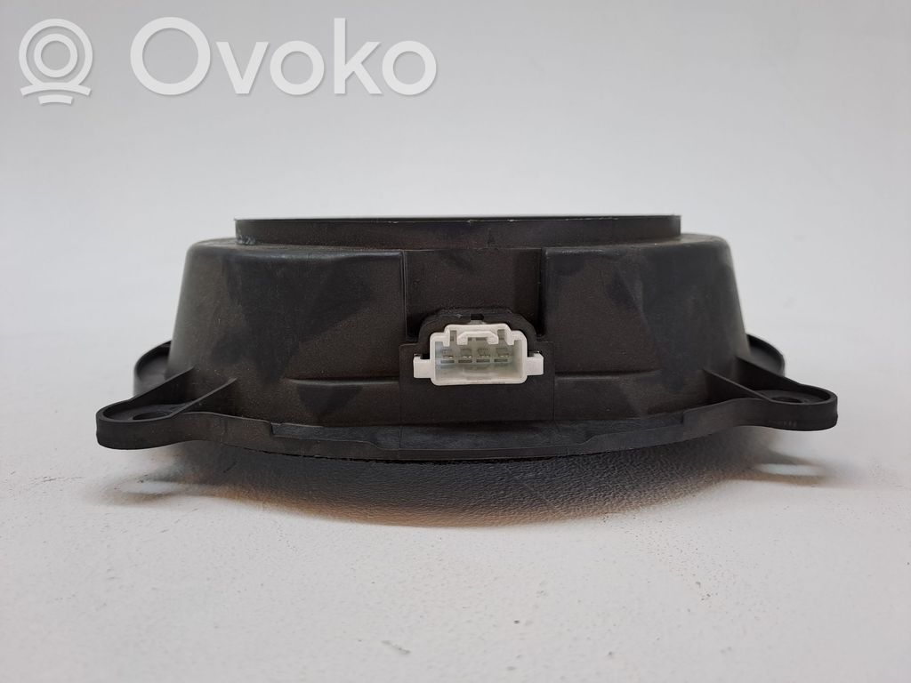 Etuoven kaiutin   KF0166960