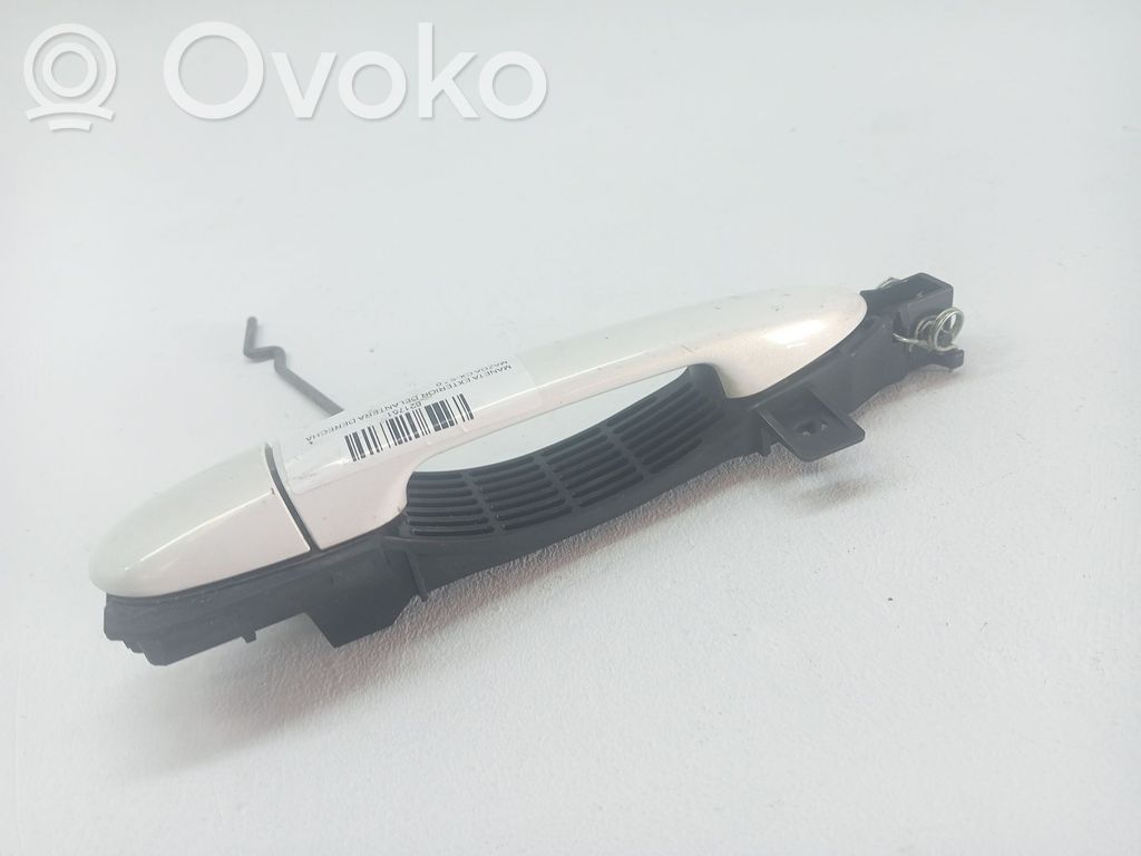 Manecilla externa puerta delantera   KD535841XB85