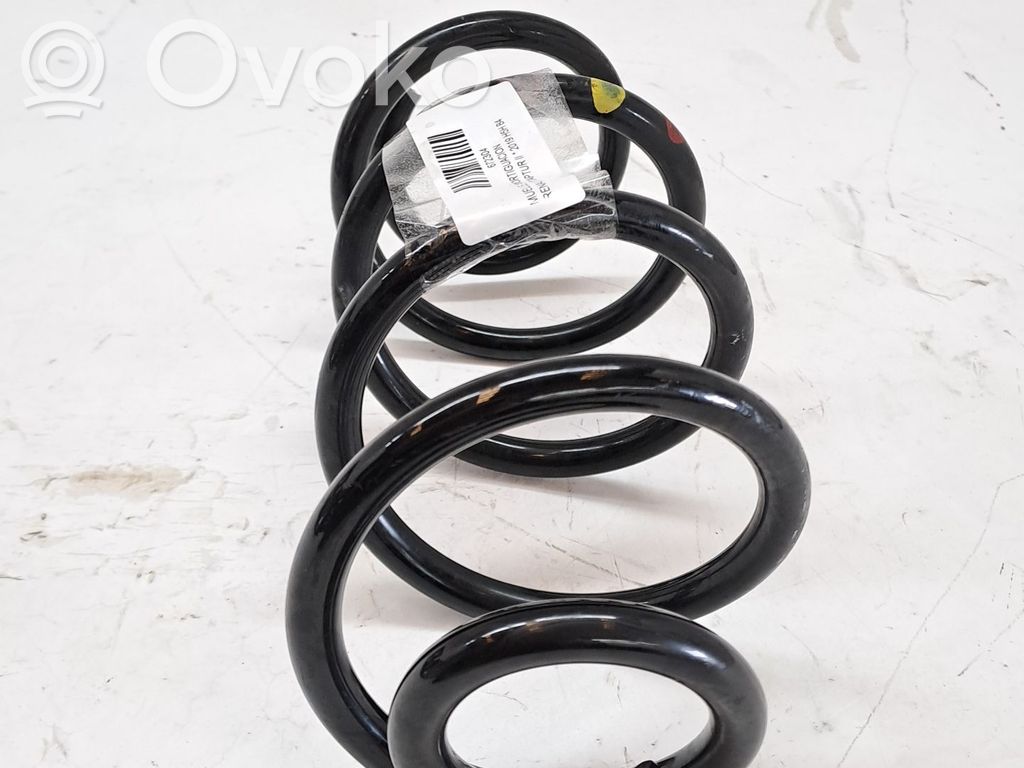 Renault Captur II Front coil spring 