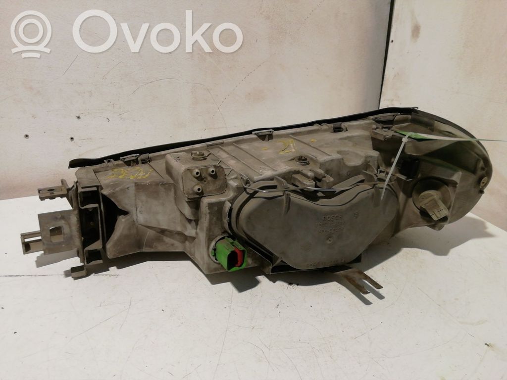 Ford Mondeo MK II Scheinwerfer 