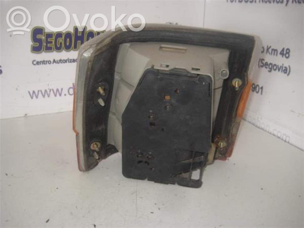 Takavalon polttimo   2057011575,2057011575