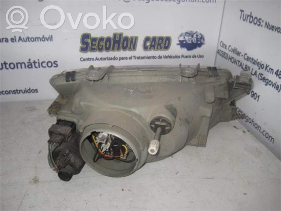Saab 9-3 Ver1 Lampa przednia 