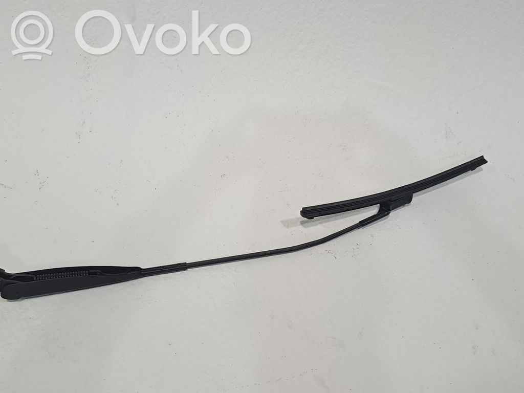 Fiat 500 Braccio della spazzola tergicristallo anteriore 
