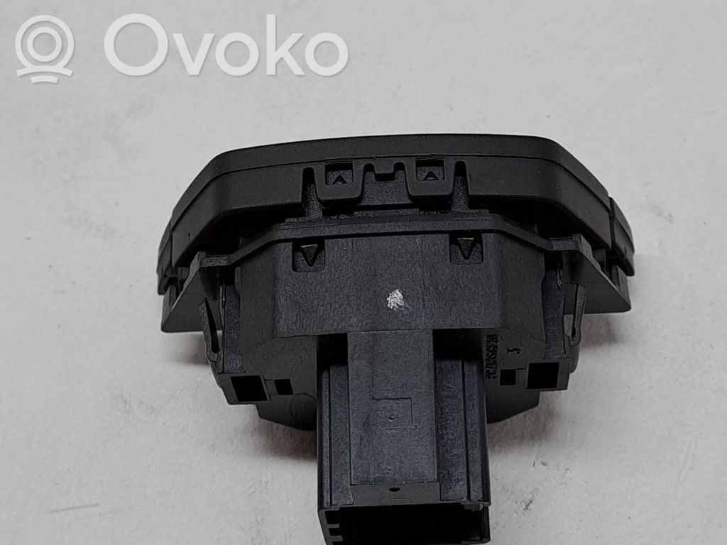 Comutator lumini pericol   AM5T13A350AA,1690881