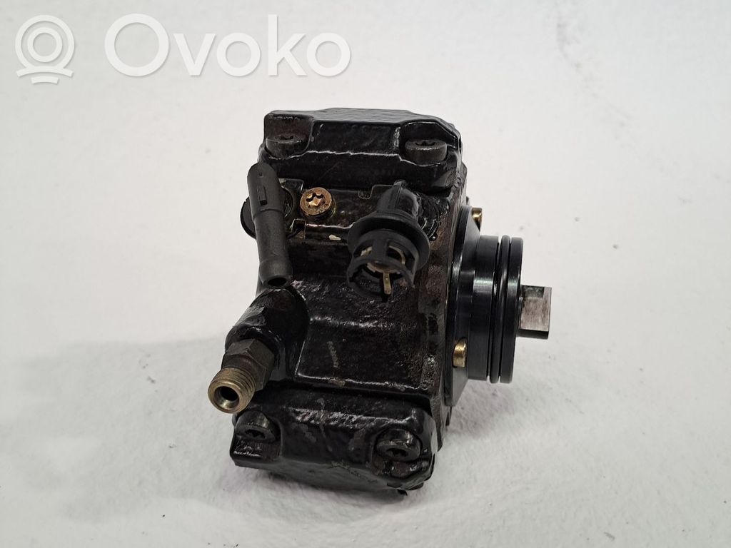 Pompe d'injection de carburant à haute pression   46779630